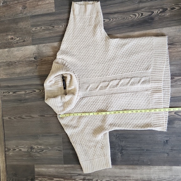 Notations Cowl Neck Short Sleeved Sweater. - Picture 5 of 5